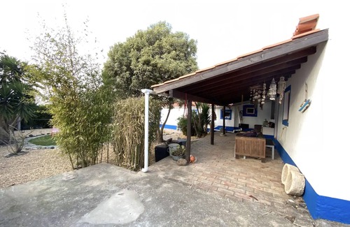 Longueira Casa | Villa with privacy and garden