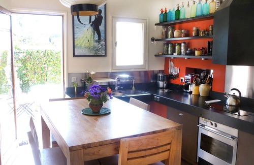 Saint-Jeannet Casa | Villa With Private Pool, Sea Views And Mountains Views