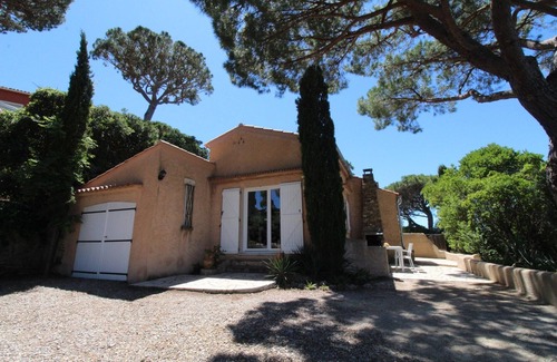 La Nartelle Casa | VILLA WITH PRIVATE POOL FOR 4/6 PEOPLE NEAR TOWN AND BEACHES