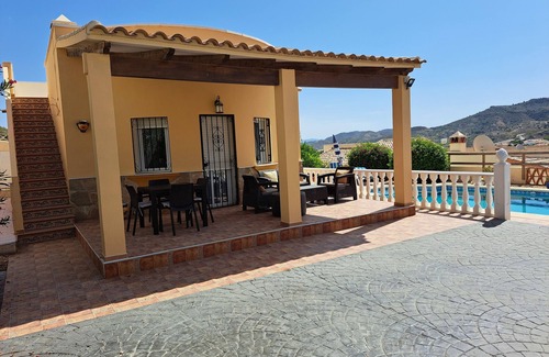 Arboleas Villa | Villa con piscina privada en populares Village Ubicación