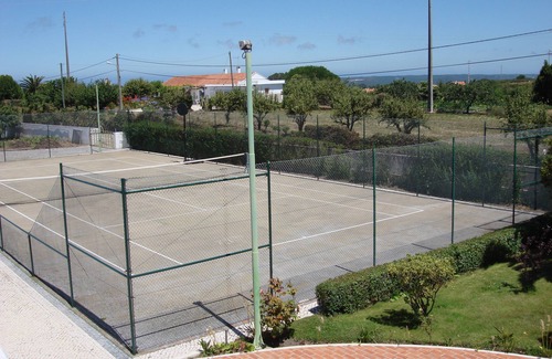 Alcobaca Villa | Villa con piscina privada y Pista de tenis