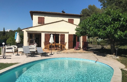 Les Baraques Casa | Villa con piscina cerca de Cannes