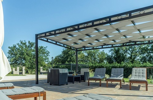 Heki Cabina | Atractiva casa de campo en Istria con piscina privada