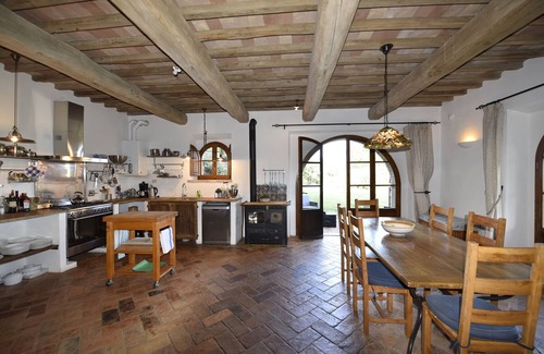 Umbertide Villa | Villa con piscina privada y vistas panorámicas sobre la frontera con la Toscana / Umbría