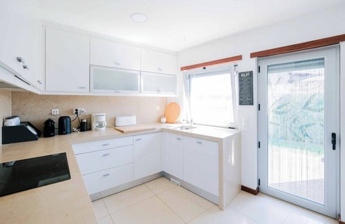 Aldeia do Meco Casa | Casa con piscina y jardín privado - Playa del Meco - Free Wifi