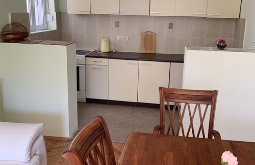 Zgrade Apartamento | Villa con piscina privada en una zona tranquila de Sutomore
