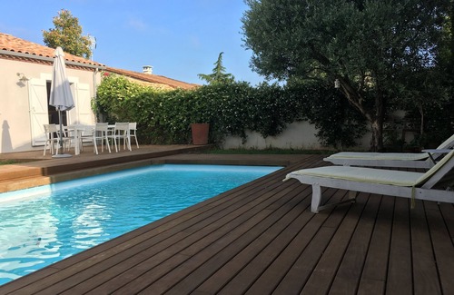 Teyran Casa | Villa con piscina tranquila