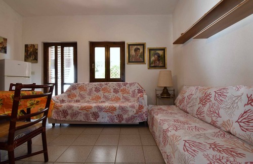 Rena Majore Casa | Villa con vista al mar en residencia con piscina