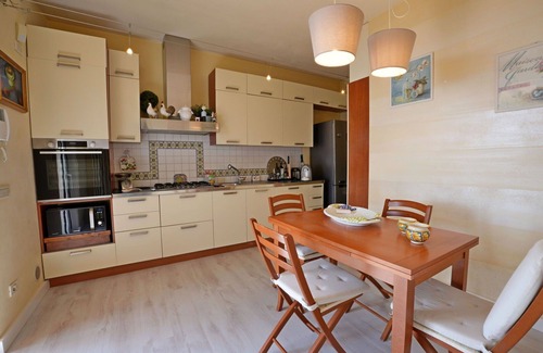 Pietrasanta Villa | Villa en Pietrasanta con 3 habitaciones, capacidad 6