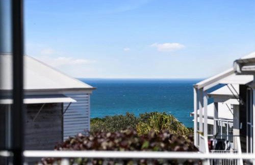 Caves Beach Casa | Villa with Seaside Soul Newly Renovated