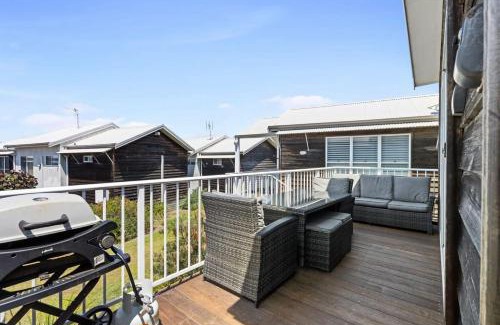 Caves Beach Casa | Villa with Seaside Soul Newly Renovated