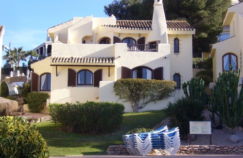 Diputación de Rincón de San Ginés Villa | Villa con impresionantes vistas, fácil acceso a la piscina / hermosos jardines. A / Con