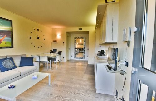 Loano Villa | Villa with terrace, parking space and sea view in a medieval village