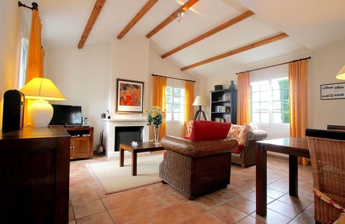 Vasles Villa | Villa con wi-fi, en un entorno natural