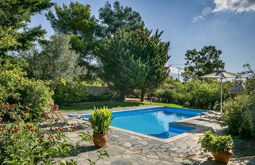 Kaligata Villa | Villa Xenia in Lakithra
