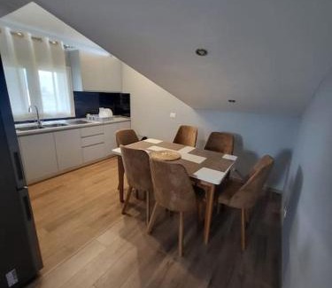 Lezhe Apartamento | Villa Xhovi 2