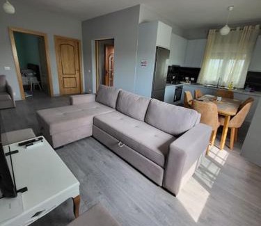 Lezhe Apartamento | Villa Xhovi