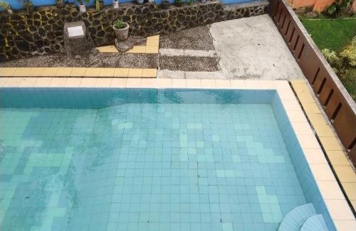 Cisarua Hotel | Villa Yustisia Curug 7 Cilember