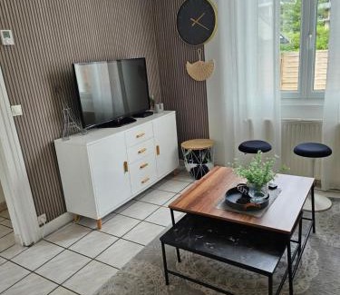 Beauvais Casa | VILLA Zara