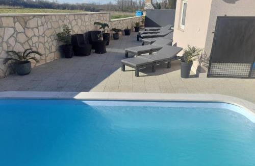 Zbandaj Villa | Villa Zara