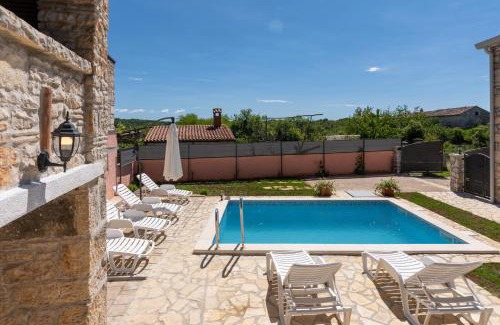 Fabci Villa | Villa Zinnia