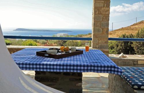 Paros Casa | Villa Zoe with Seaview near Golden Beach
