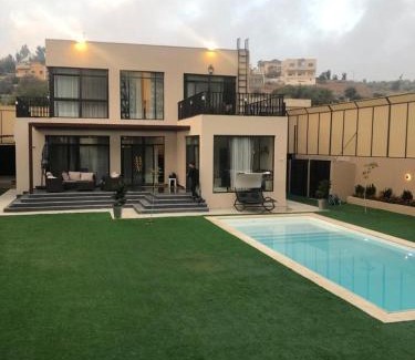 Suwailih Chalet De Esquí | Villa27