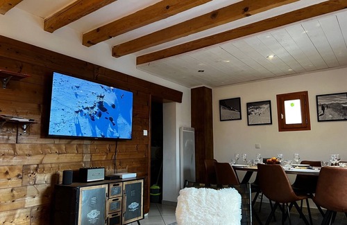 Huez-en-Oisans Chalet De Esquí | Chalet + Sauna and GPS App for a freedom summer!