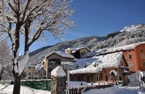 Saint-Etienne-de-Tinee Apartamento | Village Club Le Rabuons ** - Ternélia - Family room for 5 people