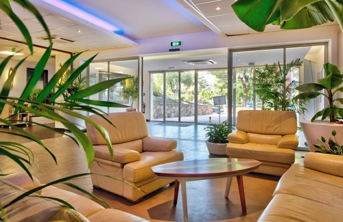 Toulon - Hyeres Complejo | Village Club La Font des Horts