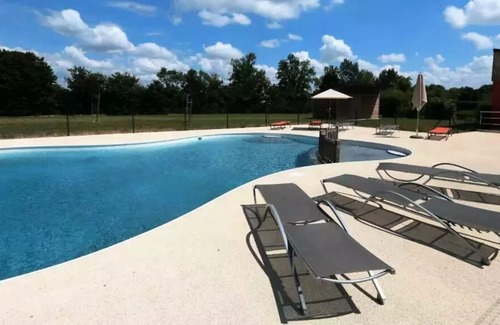 Lignieres Casa | Village de Cottages - 1 Room Cocoon Cottage for 2 People with Air Conditioning