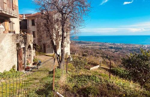 San-Nicolao Casa | Village
