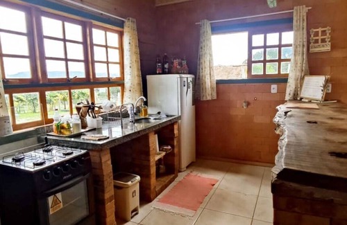 Urubici Cabina | Village Grace, Cabana Estilo Celeiro, com Linda Vista Para o Vale