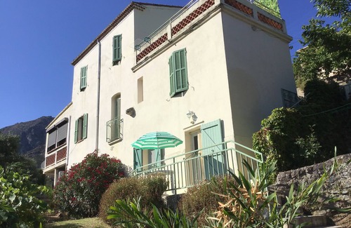 Occhiatana Casa | Village house 15 minutes from the beach