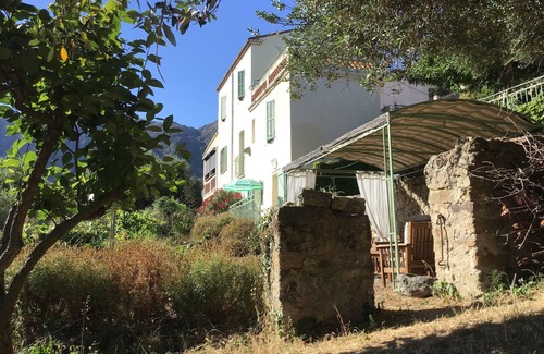 Occhiatana Casa | Village house 15 minutes from the beach
