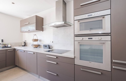 Espira de l'Agly Casa | Village house with private pool, Wi-Fi, and air conditioning