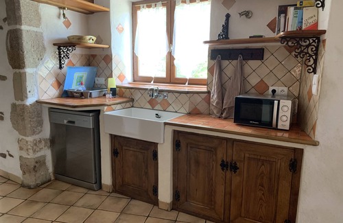 Viala-du-Tarn Casa | Village house