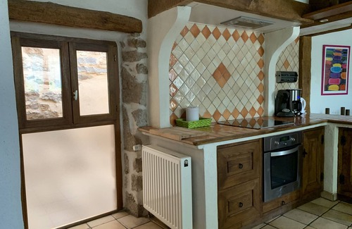 Viala-du-Tarn Casa | Village house