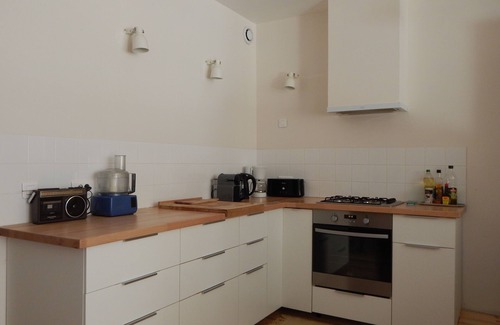 Grillon Casa | Casa de pueblo en Drôme Provençale restaurada en 2018