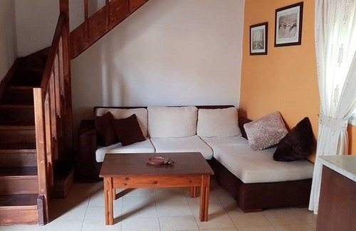 Liapades Casa | Village House es toda una casa tradicional, renovada y autónoma