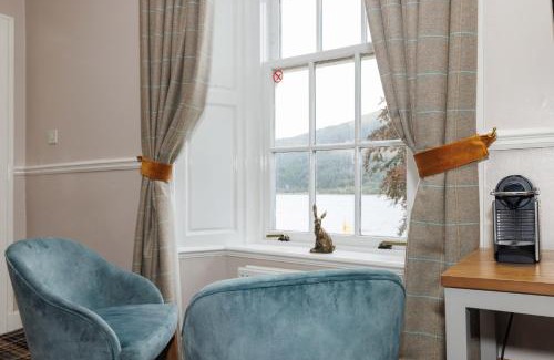 Arrochar Hotel | Village Inn
