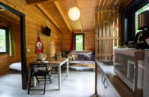 Bar-sur-Aube Casa | Village of Champagne ** - Cabane D'Hansel 6 persons