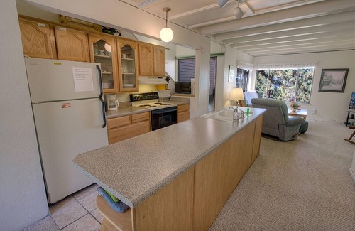 Zephyr Cove Condominio | Village Pleasure 3 Bedroom Condo by RedAwning
