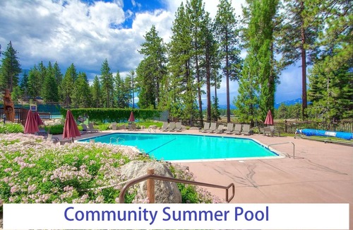 Zephyr Cove Condominio | Village Pleasure 3 Bedroom Condo by RedAwning