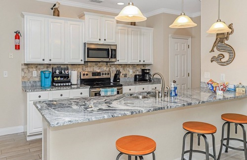 Villages of Crystal Beach Casa | ¡Piscina del complejo, cerca de la playa y Destin Commons! ¡Ubicación perfecta para la diversión!