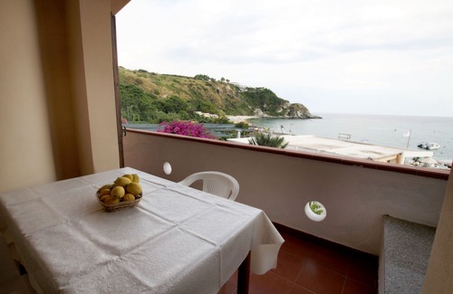 Ricadi Alquiler De RV | Villaggio Hotel Quattro Scogli