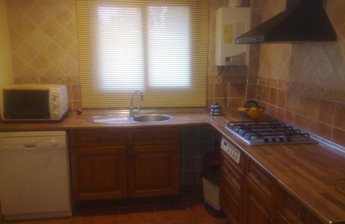 Estepona Chalet De Esquí | VillaenCampodeGolfconvistasycercadelcentrodelpuebloylaplayaminutosdeMarbella
