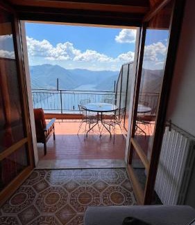 Pigra Apartamento | VillaMarinaPigra Lake View Apartments