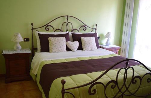 Spello Cama Y Desayuno | Villamena