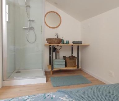 Villandry Apartamento | Villandry centre Appartement duplex entièrement rénové, au calme